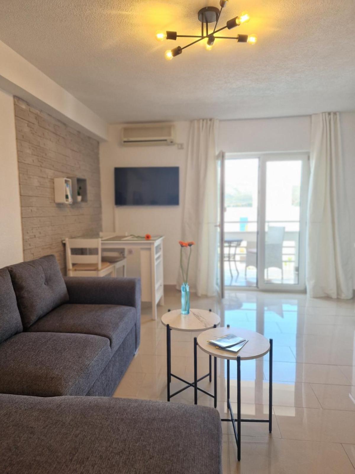 Apartments Silva With A View Of Sea Trogir Exteriér fotografie