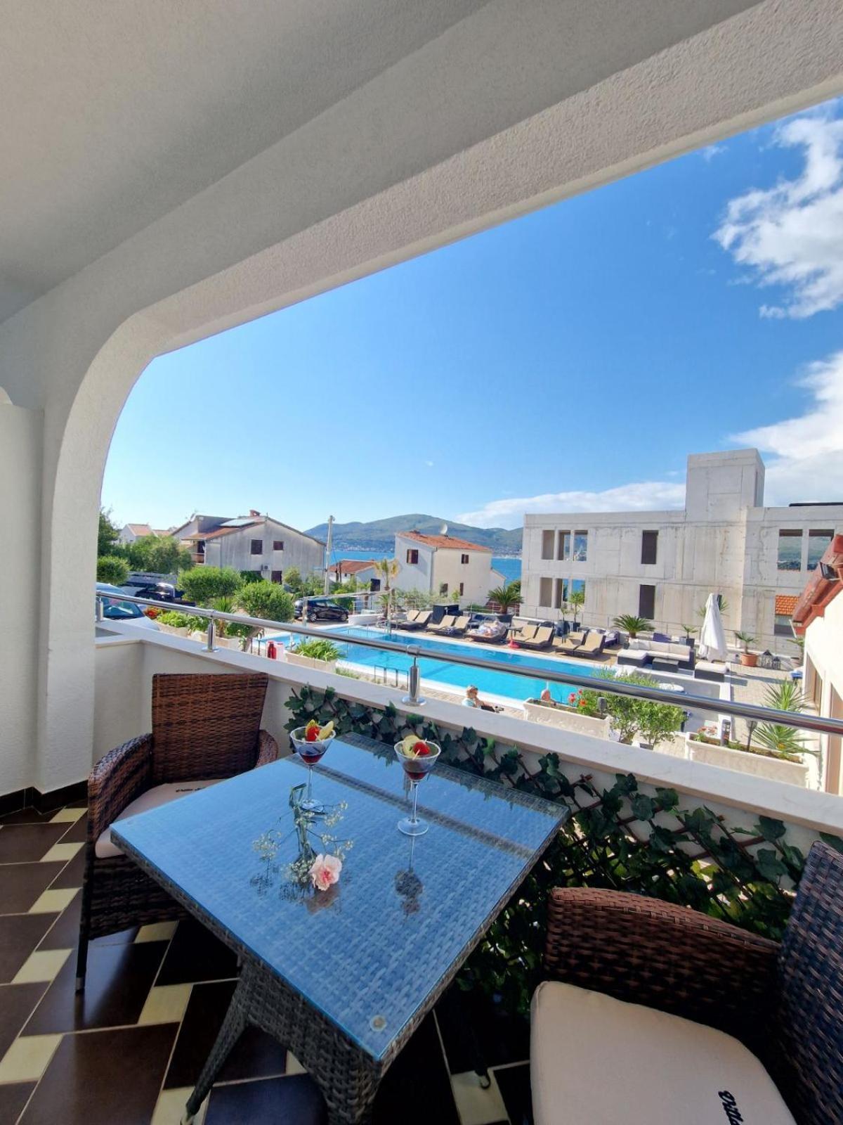 Apartments Silva With A View Of Sea Trogir Exteriér fotografie