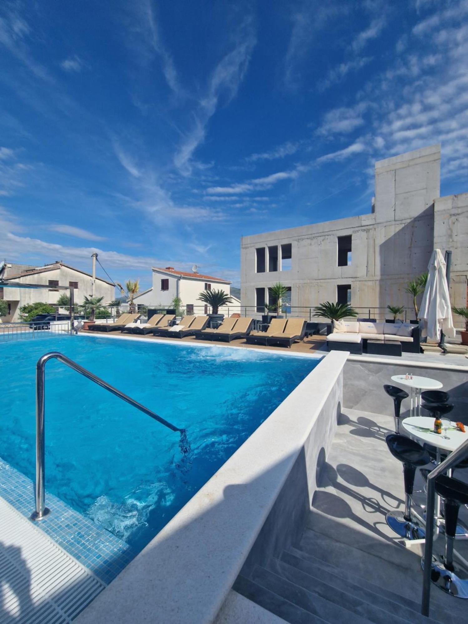 Apartments Silva With A View Of Sea Trogir Exteriér fotografie