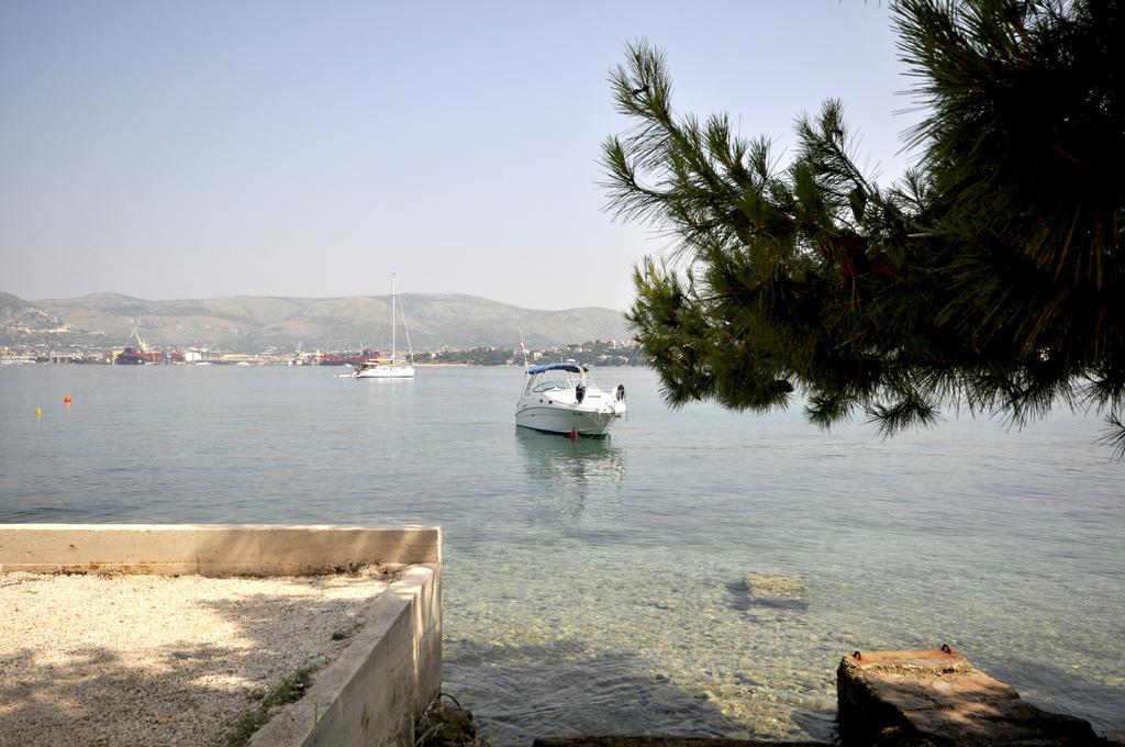 Apartments Silva With A View Of Sea Trogir Exteriér fotografie