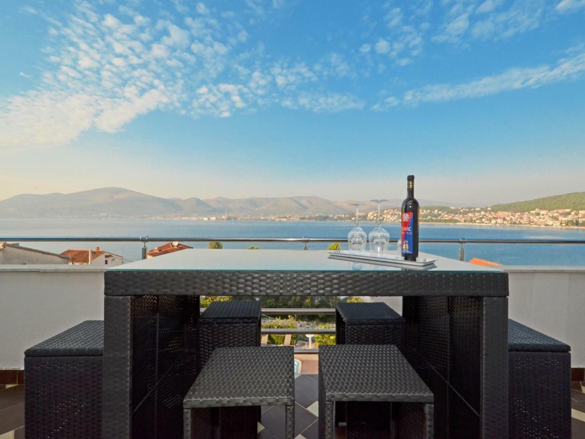 Apartments Silva With A View Of Sea Trogir Exteriér fotografie