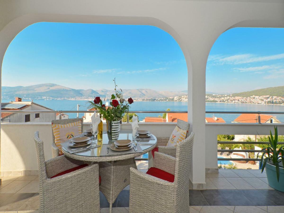 Apartments Silva With A View Of Sea Trogir Exteriér fotografie