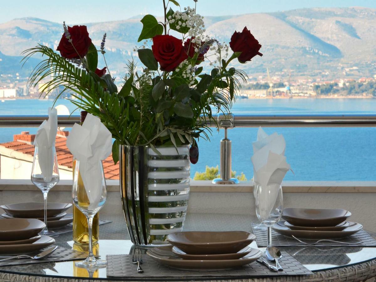 Apartments Silva With A View Of Sea Trogir Exteriér fotografie